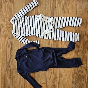 Striped and Solid Baby Onesies Set